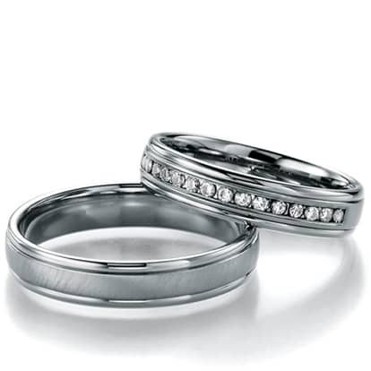 ruesch-trauringe-eheringe-palladium-mit-diamanten-21783_66-20510-045+66-20520-045_400_67