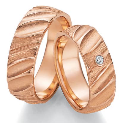 ruesch-trauringe-eheringe-rotgold-ausgefallen-66-52110-070+66-52120-070_5x_36445