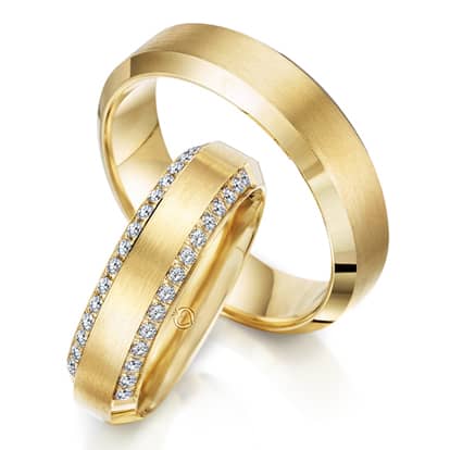 trauringspezialisten-trauringe-eheringe-gelbgold-mit-diamanten-TS9231