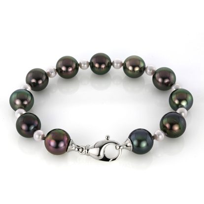 diamondgroup-armschmuck-weissgold-5A042W8-1